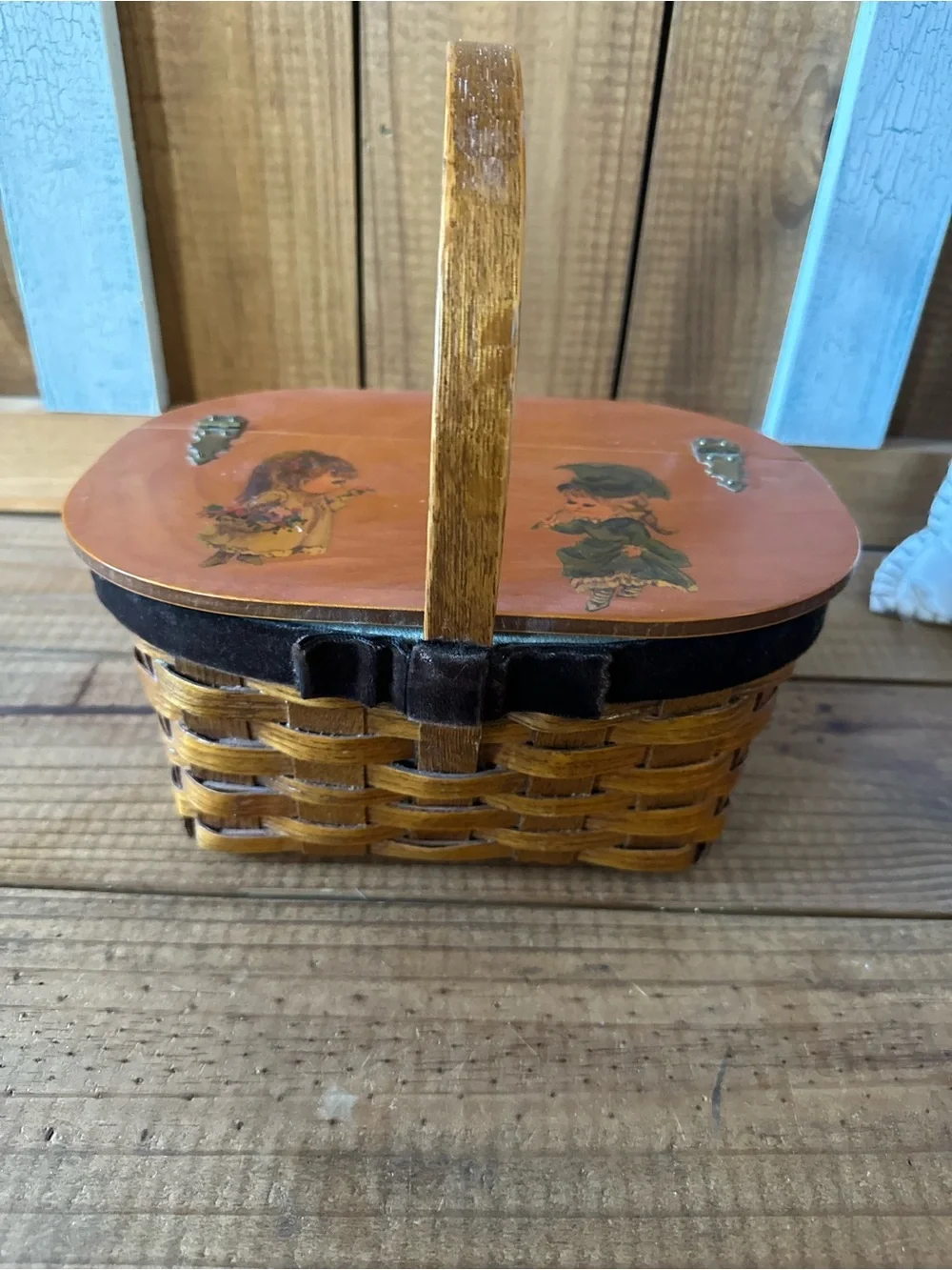 Woven Wood Picnic Basket/Sewing basket with Painted Lid - Brown